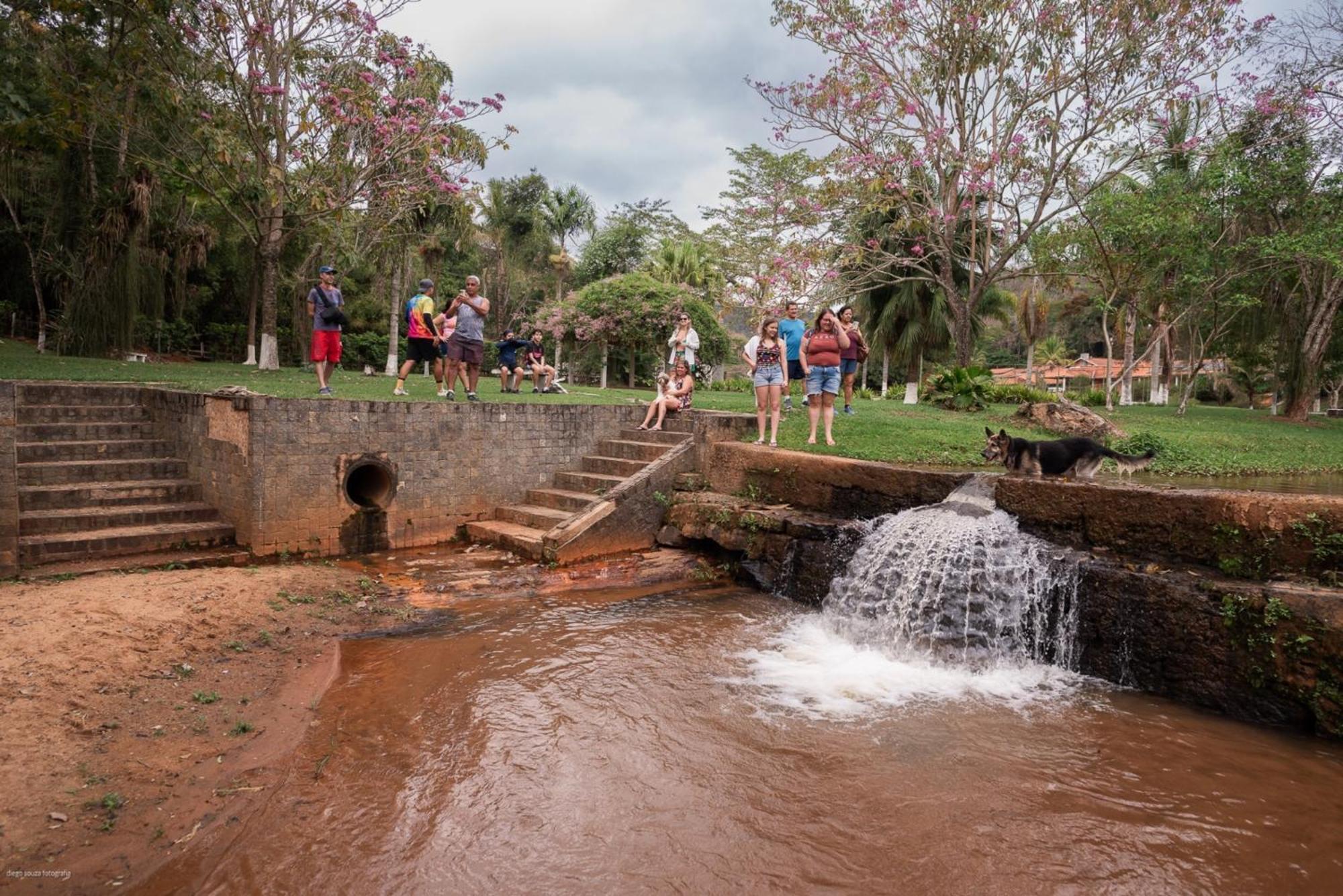 Hotel Fazenda Cachoeiras De Cavaru Vassouras ภายนอก รูปภาพ